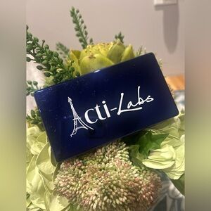 Acti‑Labs Vendome Eyeshadow Palette 8 Shades